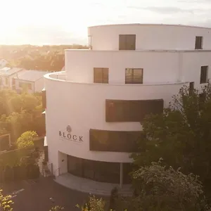 Block & Living Szálloda
